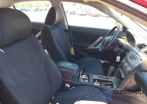 2007 Toyota Camry Se z USA, uszkodzony, nr VIN 4T1BE46K47U107528